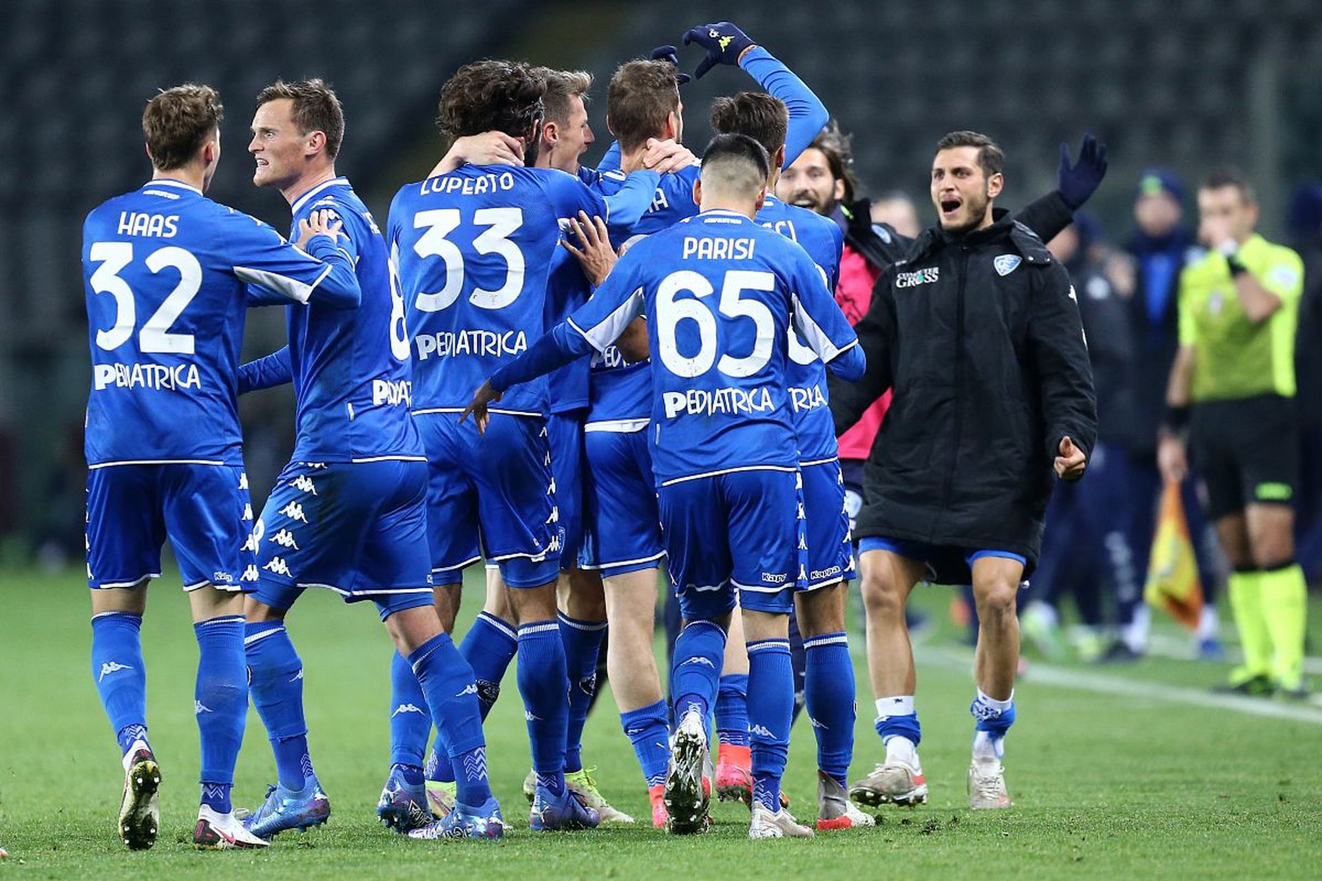 年轻球员德 年轻球员德