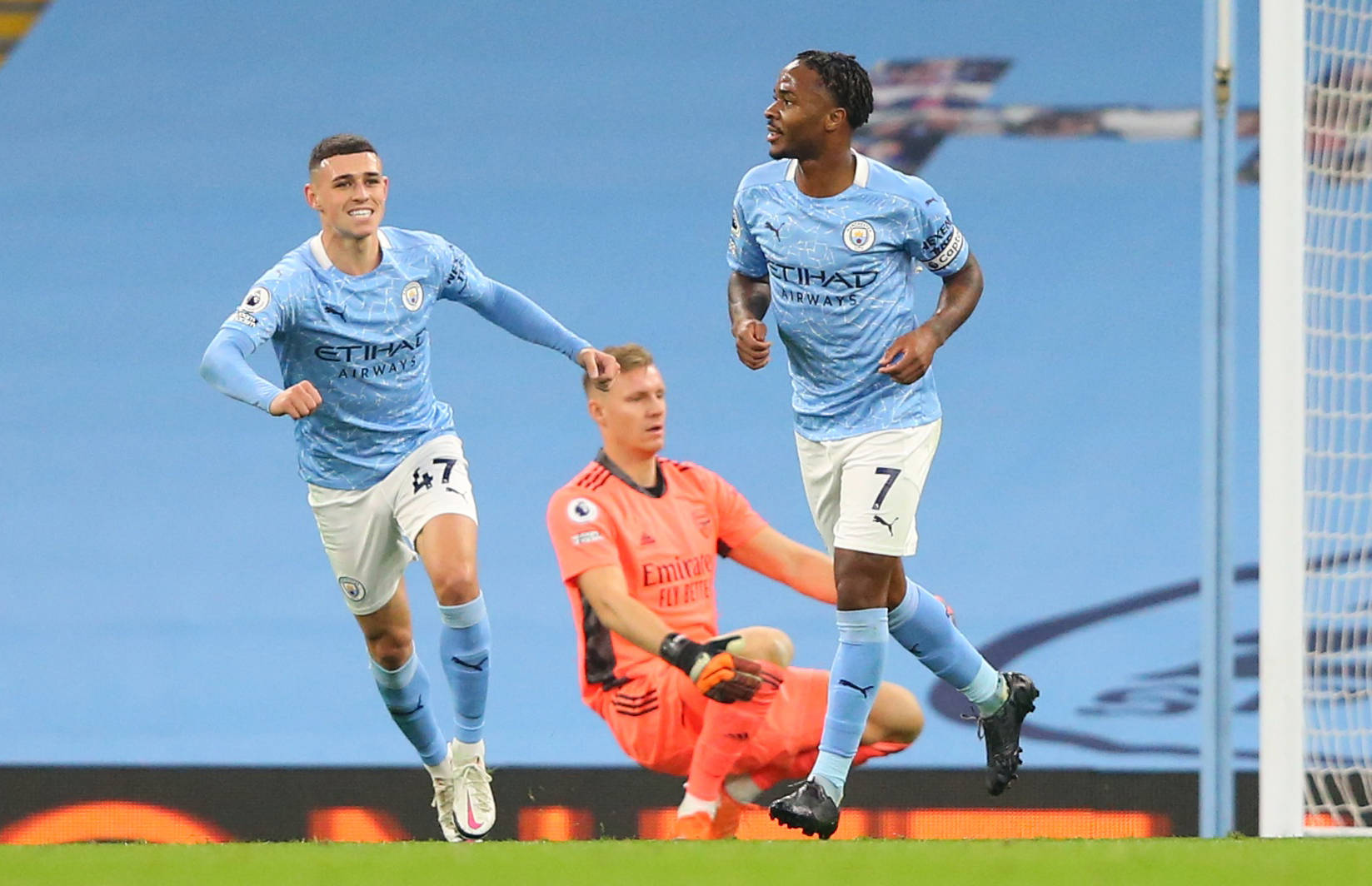 强有力的支 强有力的支